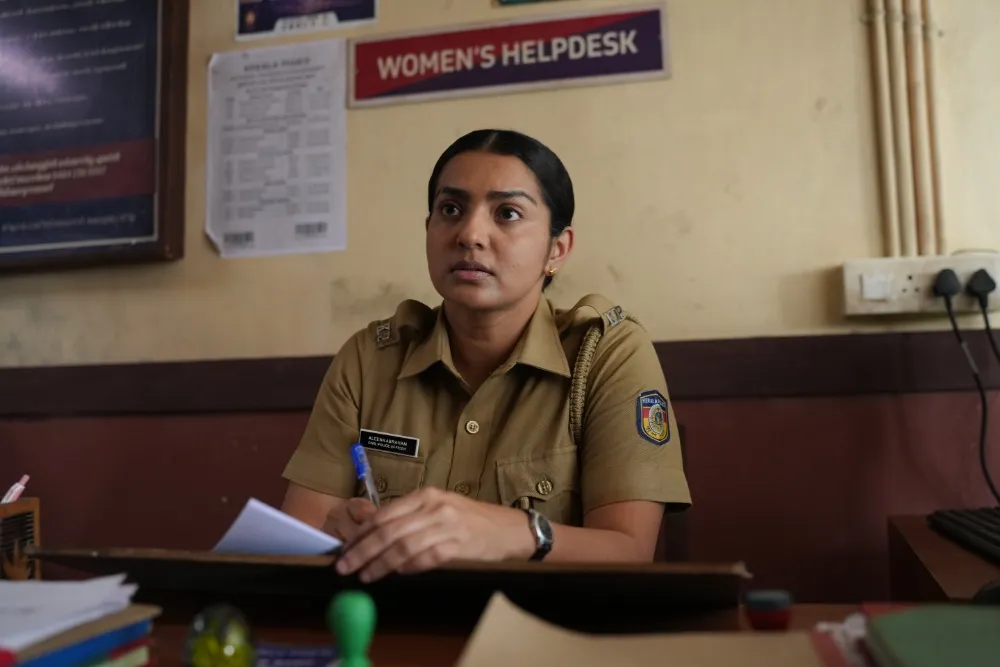 Pradhama drishtiya kuttakkar